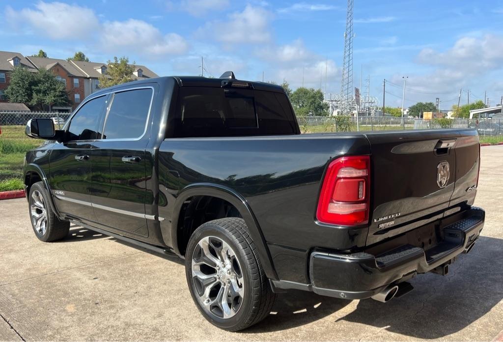 RAM 1500 Limited 4x4 Crew Cab 5'7" Box 2022