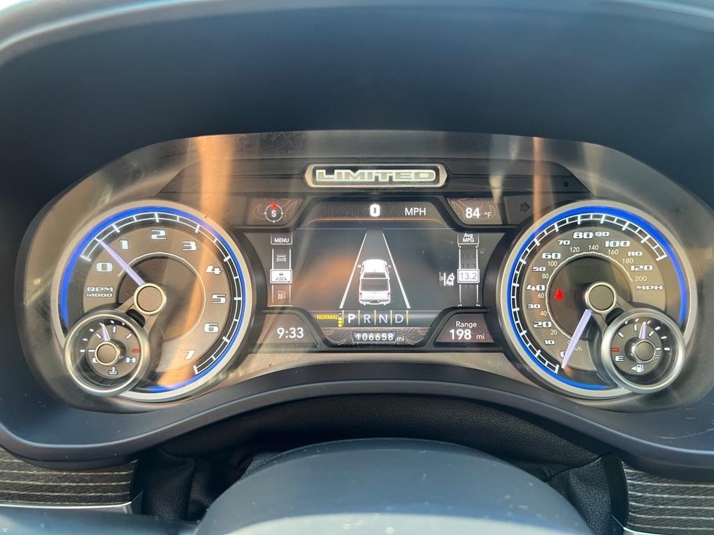 RAM 1500 Limited 4x4 Crew Cab 5'7" Box 2022
