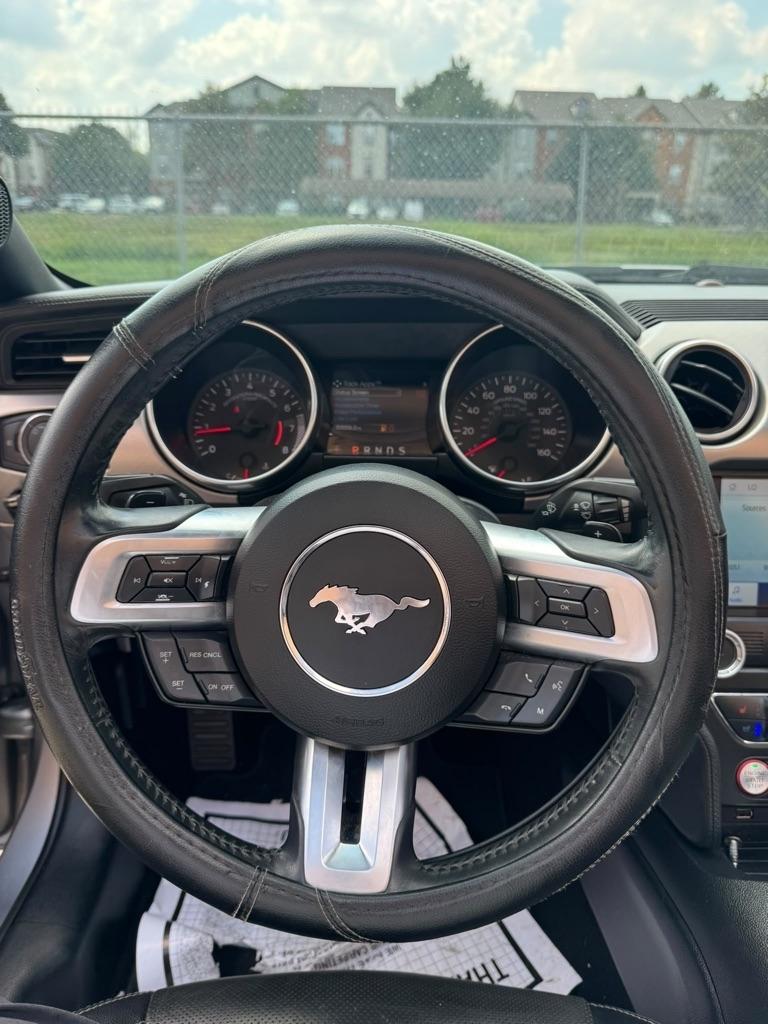 Ford Mustang EcoBoost Convertible 2020