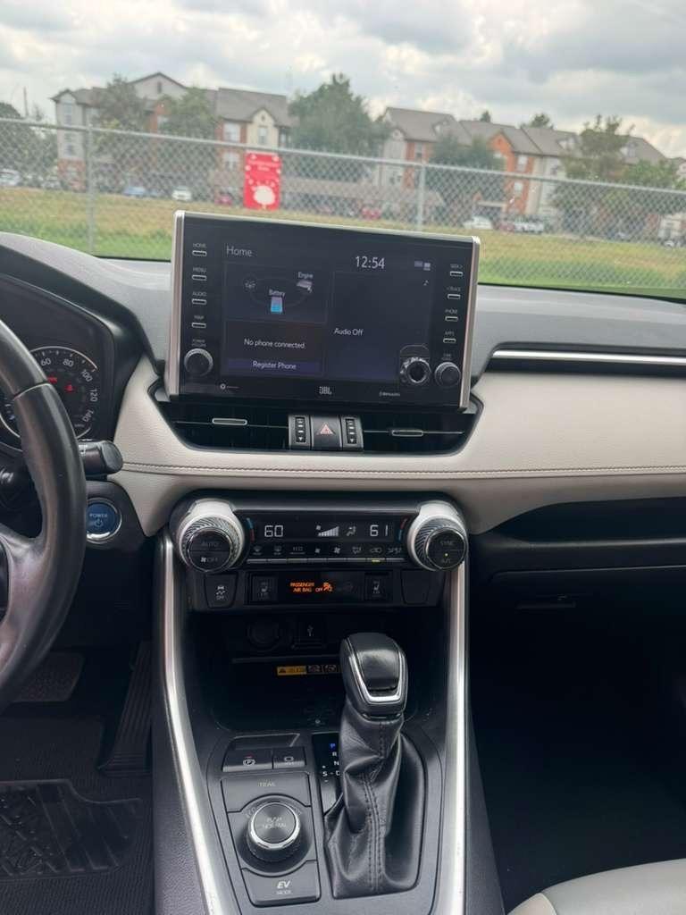 Toyota RAV4 Hybrid XLE Premium AWD (Natl) 2022