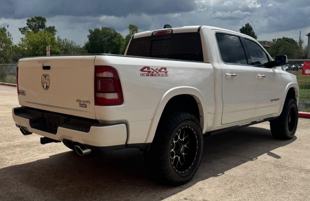 RAM 1500 Longhorn 4x4 Crew Cab 5'7" Box 2021