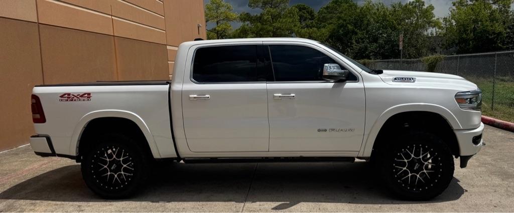 RAM 1500 Longhorn 4x4 Crew Cab 5'7" Box 2021
