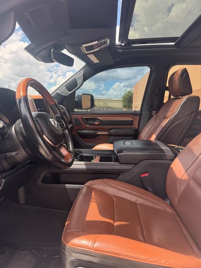 RAM 1500 Longhorn 4x4 Crew Cab 5'7" Box 2021