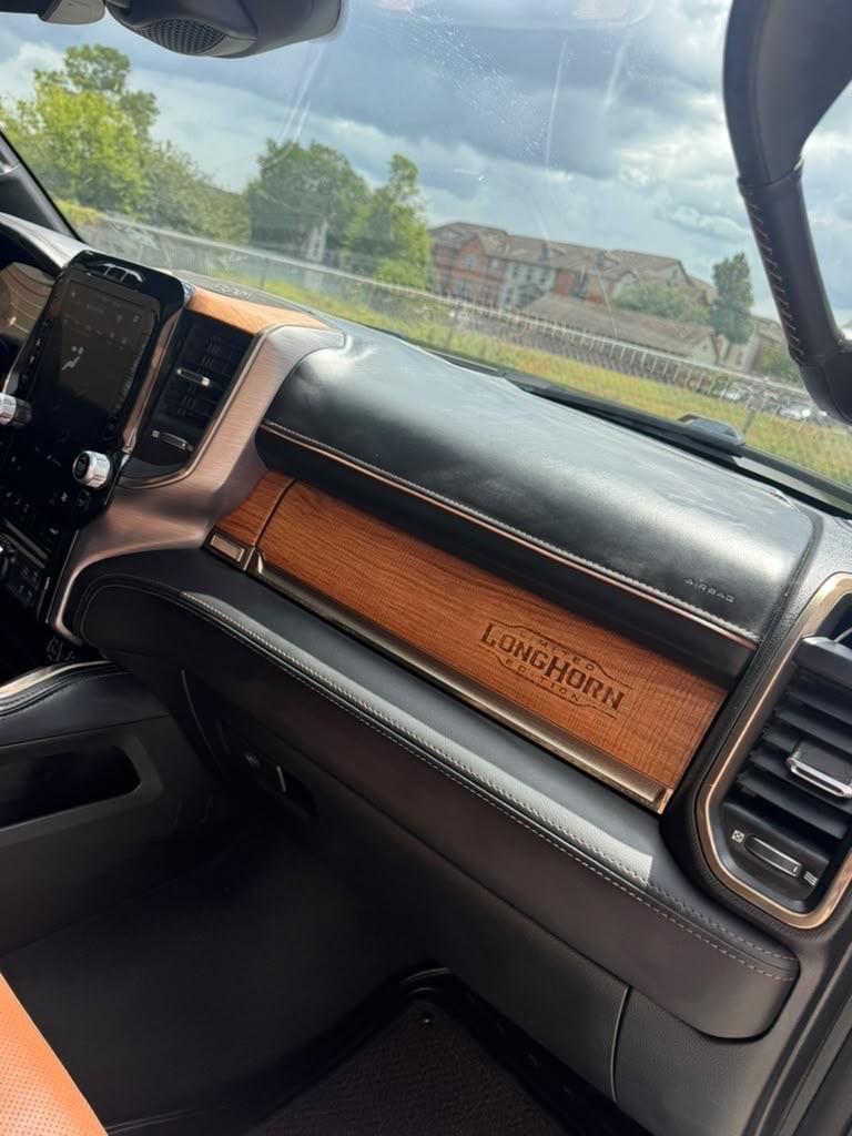 RAM 1500 Longhorn 4x4 Crew Cab 5'7" Box 2021