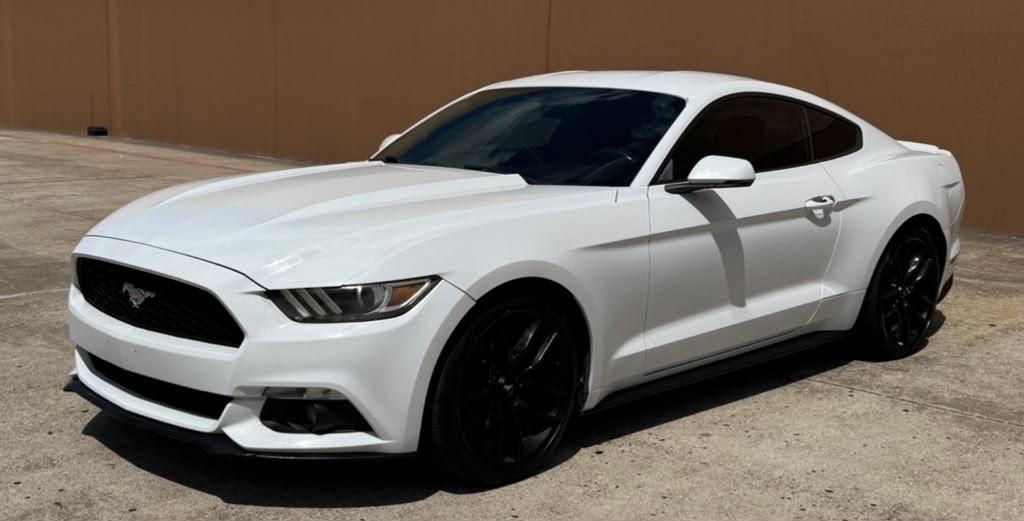 Ford Mustang 2dr Fastback EcoBoost 2016