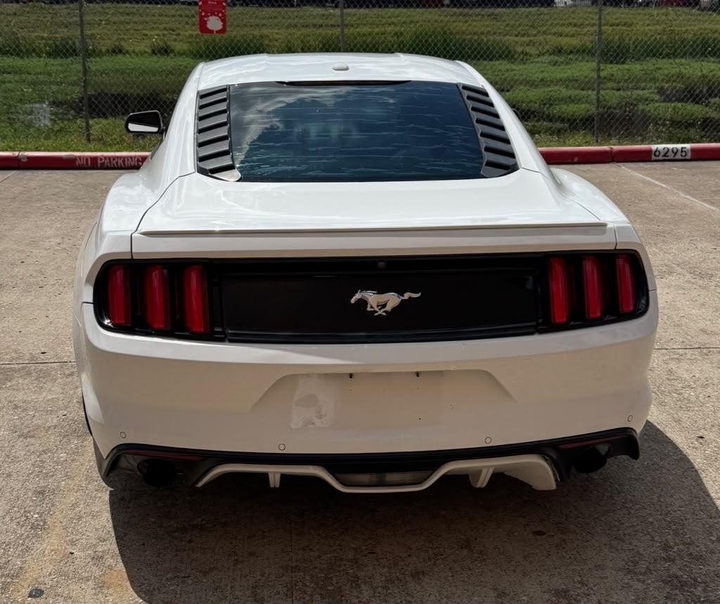 Ford Mustang 2dr Fastback EcoBoost 2016