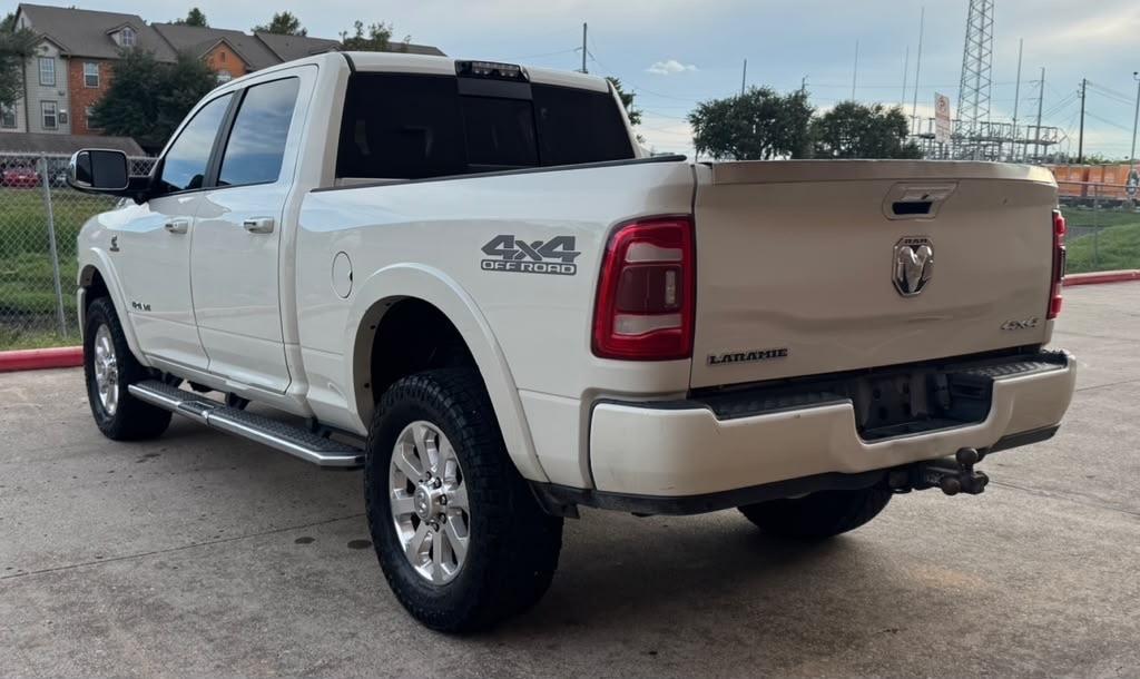 RAM 2500 Laramie 4x4 Crew Cab 6'4" Box 2021