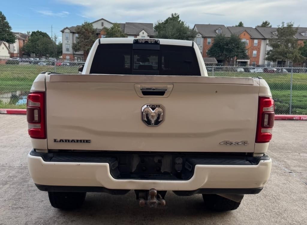 RAM 2500 Laramie 4x4 Crew Cab 6'4" Box 2021