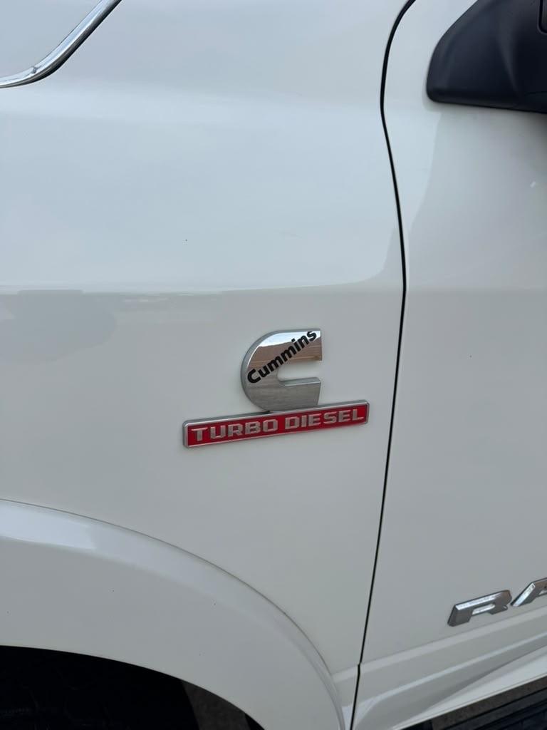 RAM 2500 Laramie 4x4 Crew Cab 6'4" Box 2021