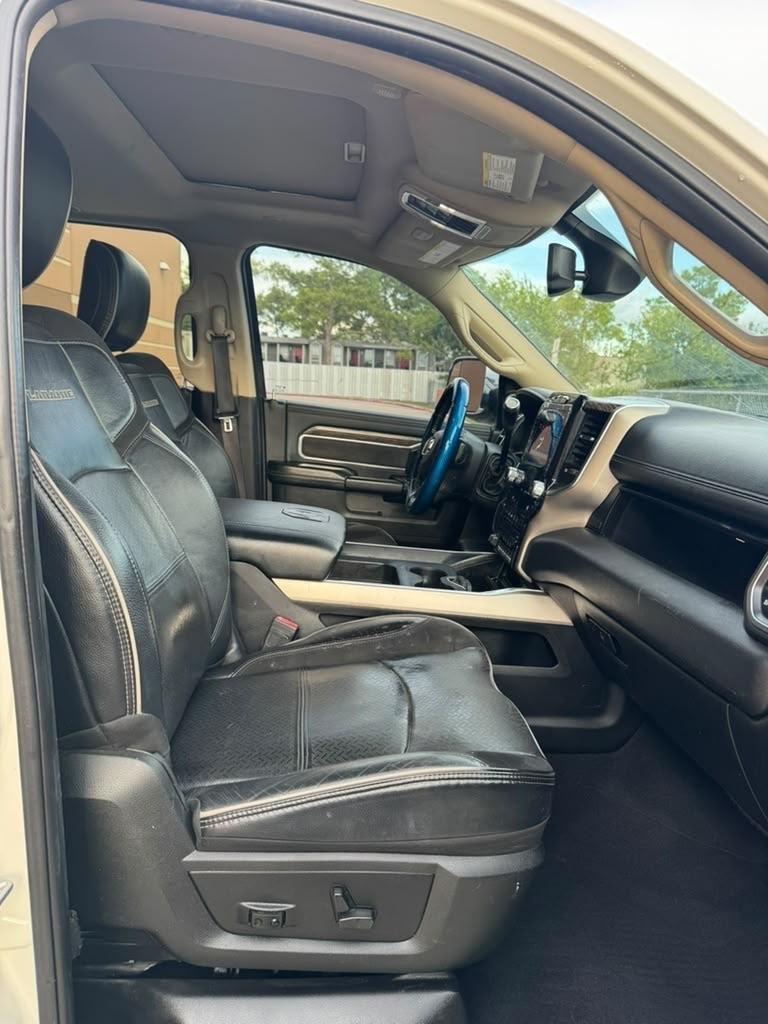 RAM 2500 Laramie 4x4 Crew Cab 6'4" Box 2021