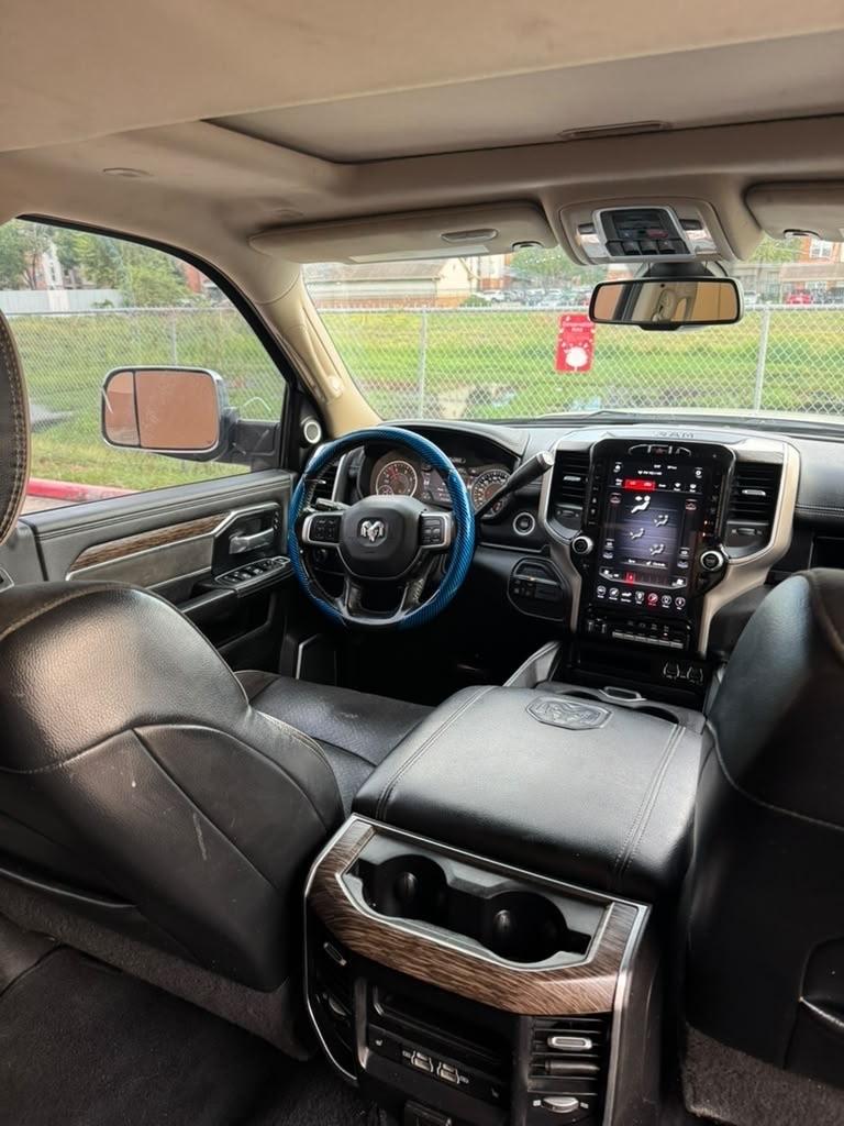 RAM 2500 Laramie 4x4 Crew Cab 6'4" Box 2021