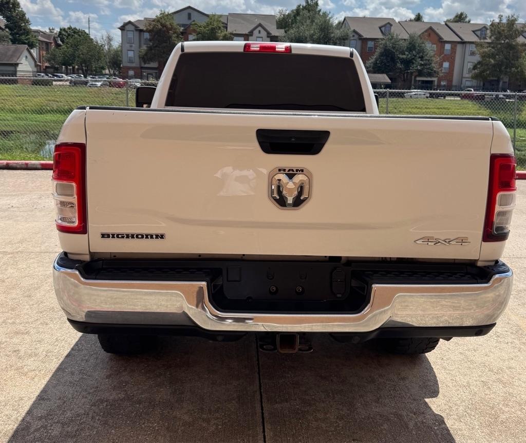 RAM 2500 Big Horn 4x4 Crew Cab 6'4" Box 2024