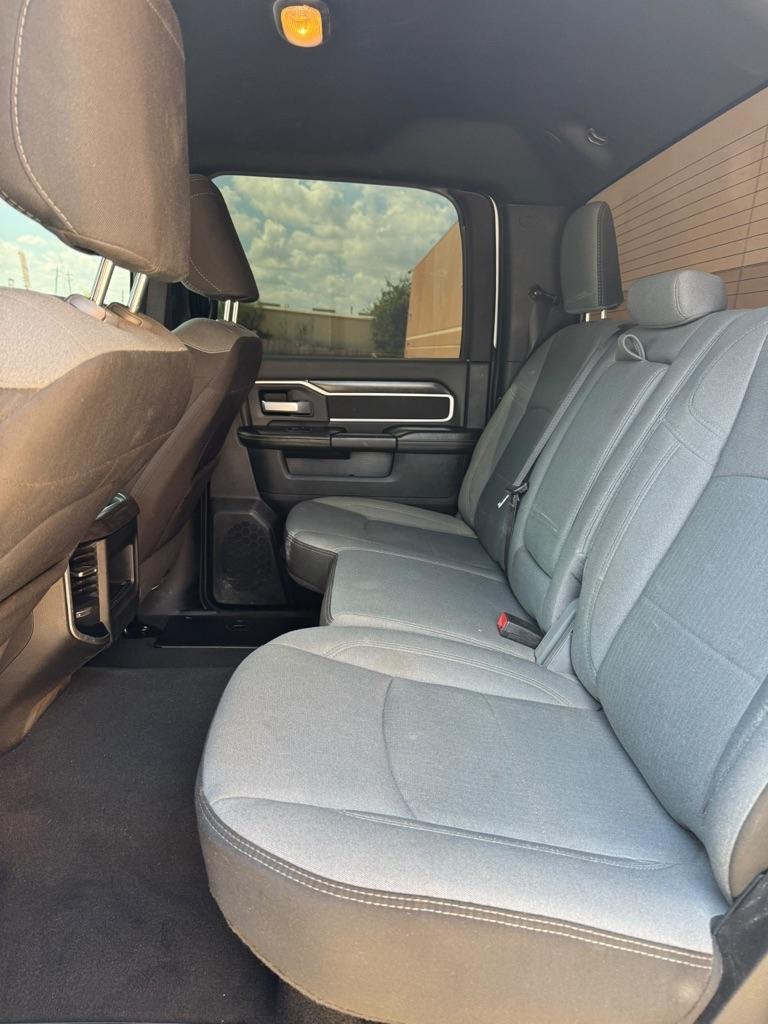 RAM 2500 Big Horn 4x4 Crew Cab 6'4" Box 2024