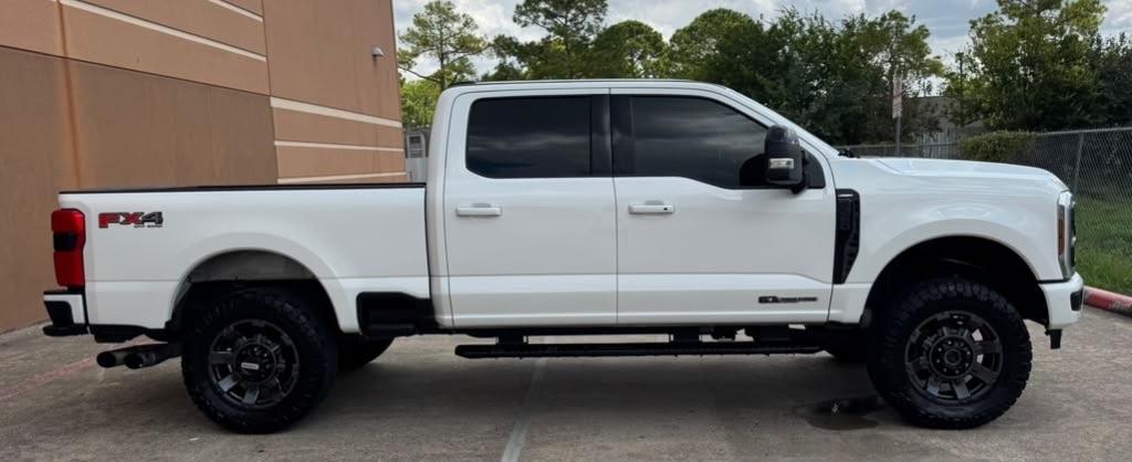Ford Super Duty F-250 SRW King Ranch 4WD Crew Cab 8' Box 2024