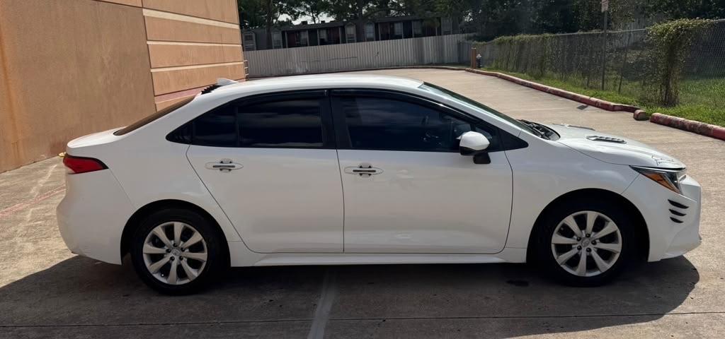 Toyota Corolla LE CVT (Natl) 2021