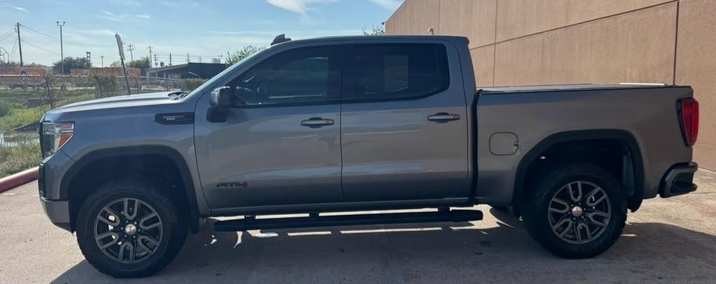 GMC Sierra 1500 4WD Crew Cab 147" AT4 2020