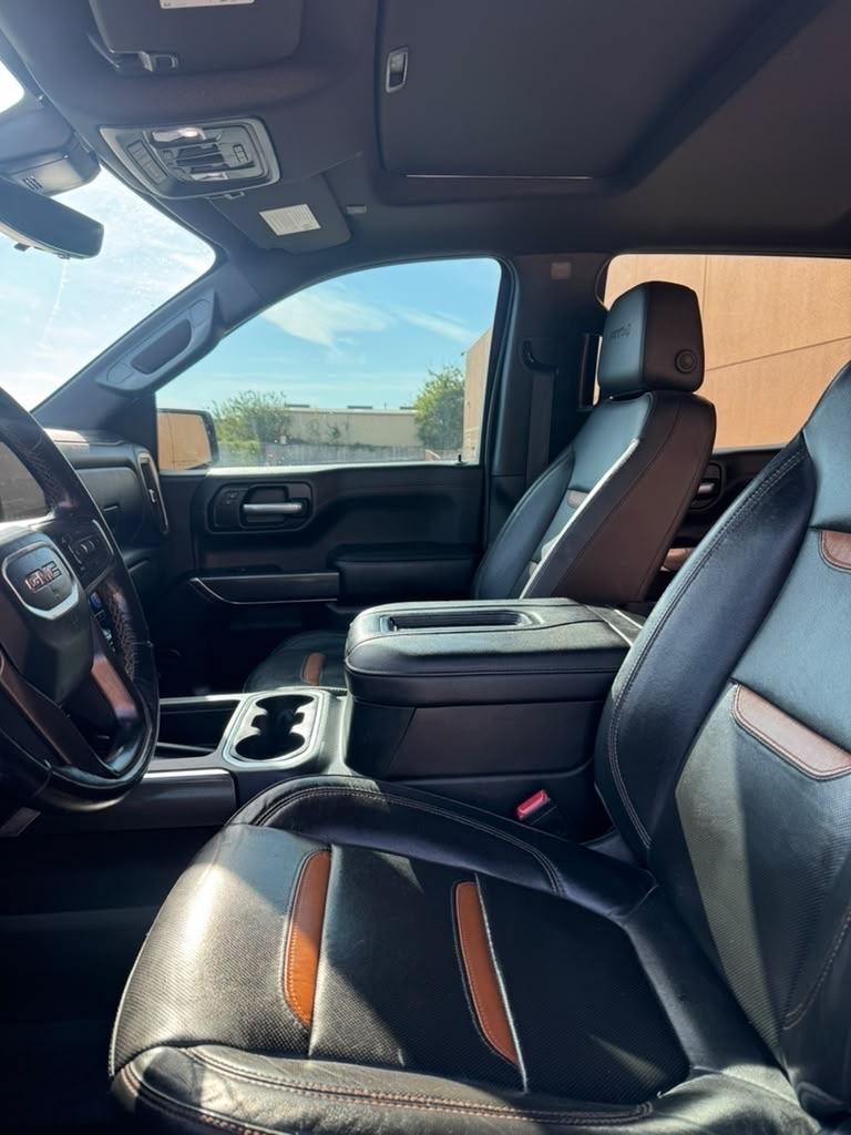 GMC Sierra 1500 4WD Crew Cab 147" AT4 2020