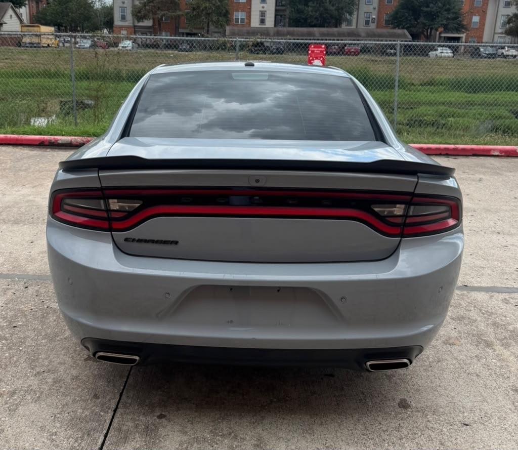 Dodge Charger SXT RWD 2022