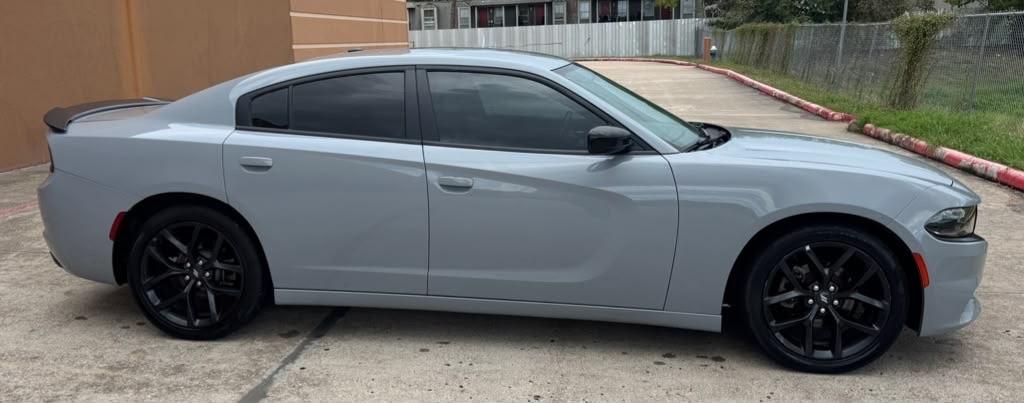 Dodge Charger SXT RWD 2022
