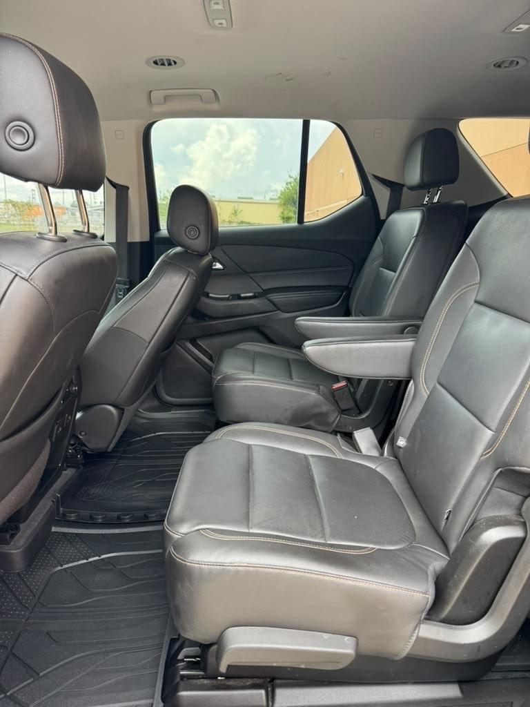 Chevrolet Traverse FWD 4dr RS 2021