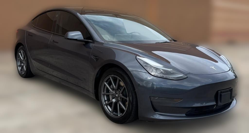 Gray 2022 Tesla Model 3 Sedan Rear-Wheel Drive Automatic