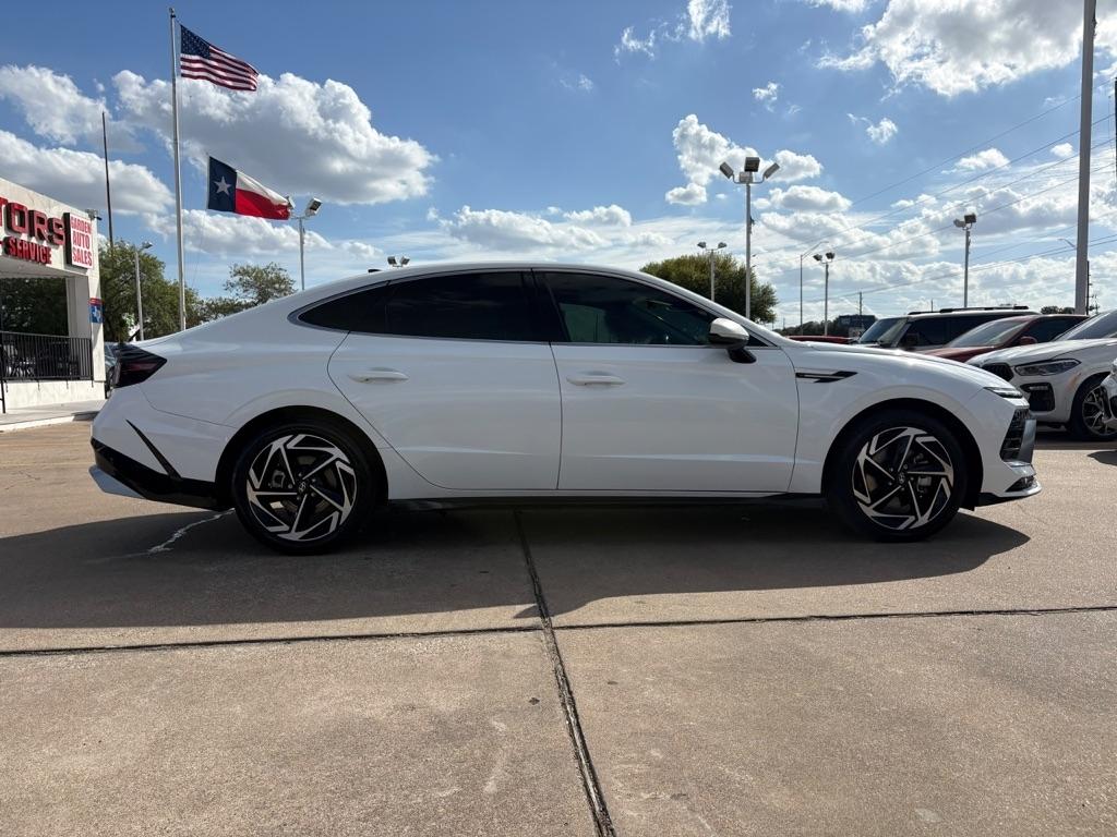 Hyundai Sonata SEL Convenience FWD 2025
