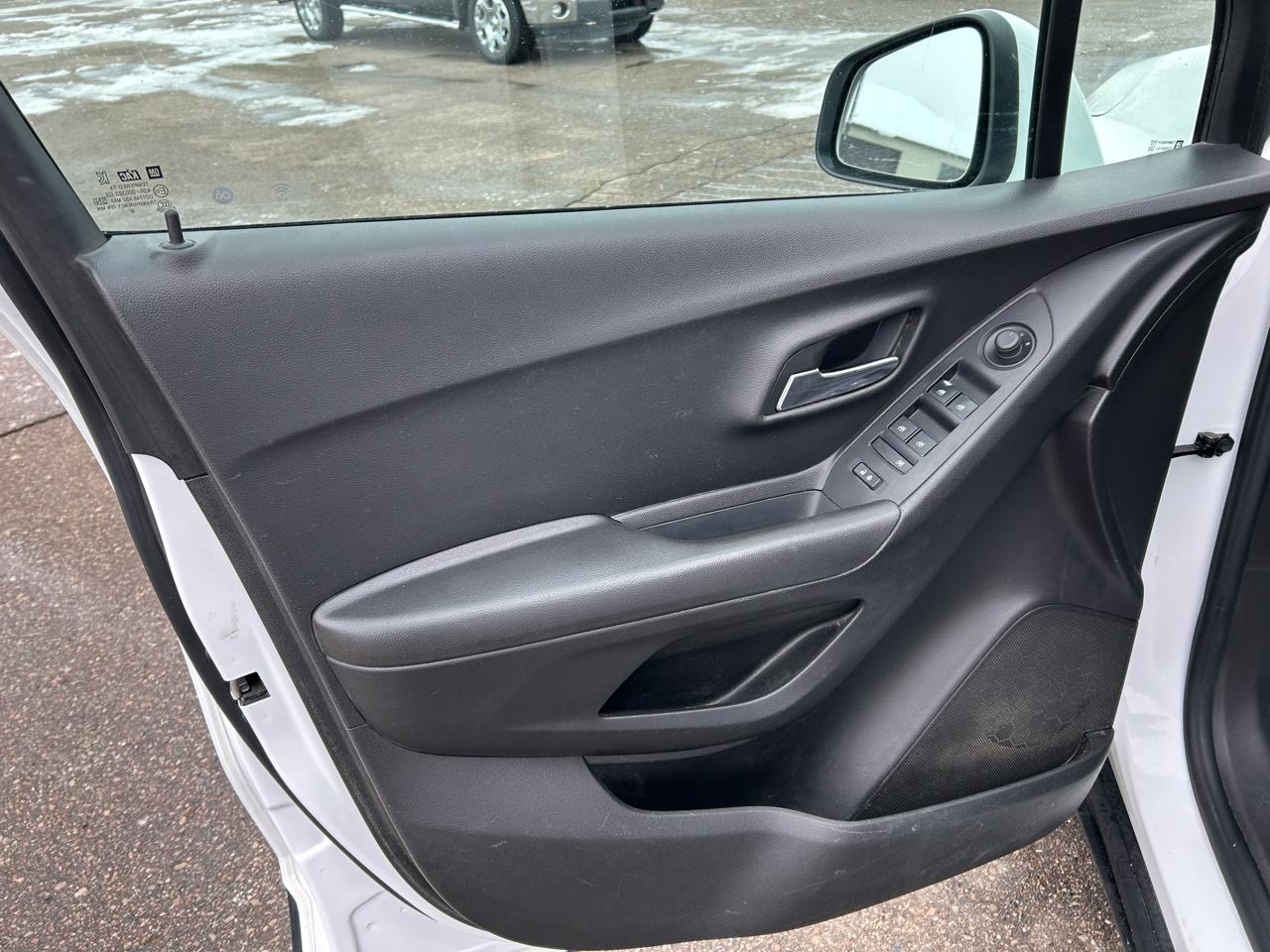 Chevrolet Trax FWD 4dr LS 2020