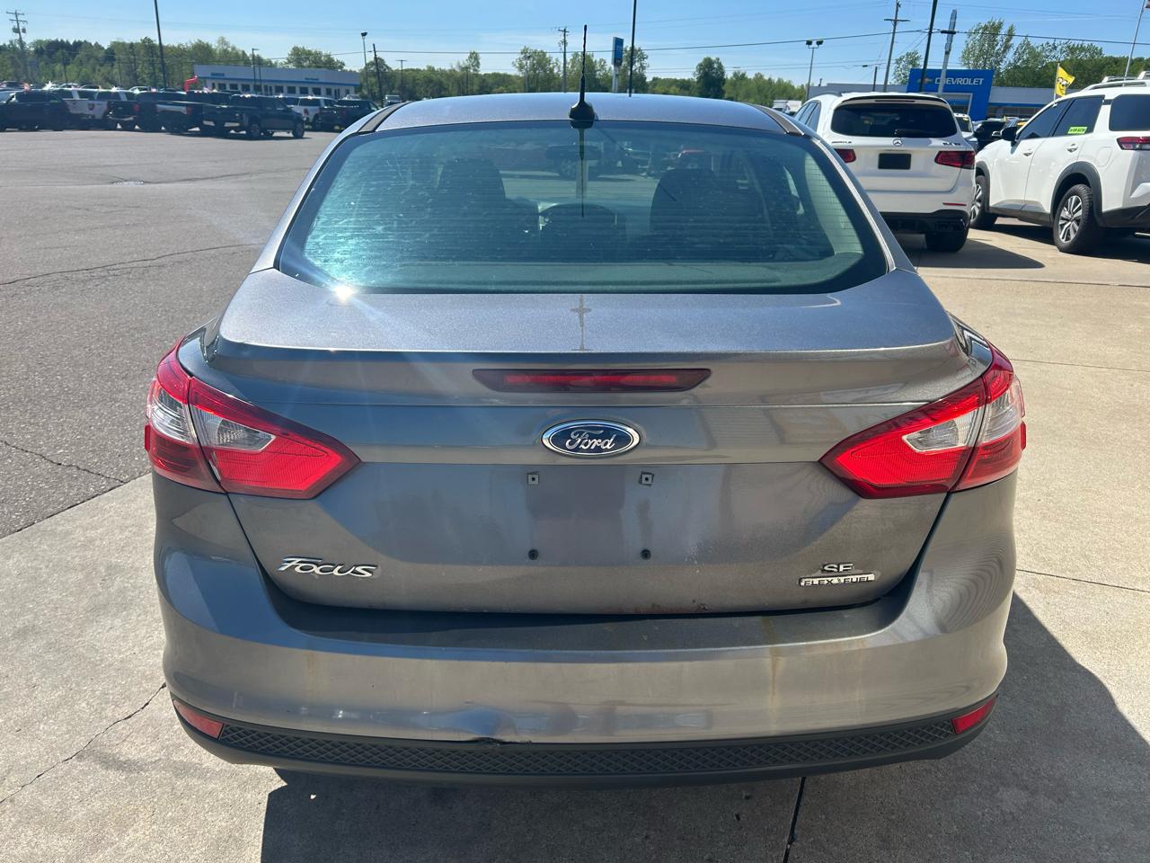Ford Focus 4dr Sdn SE 2014