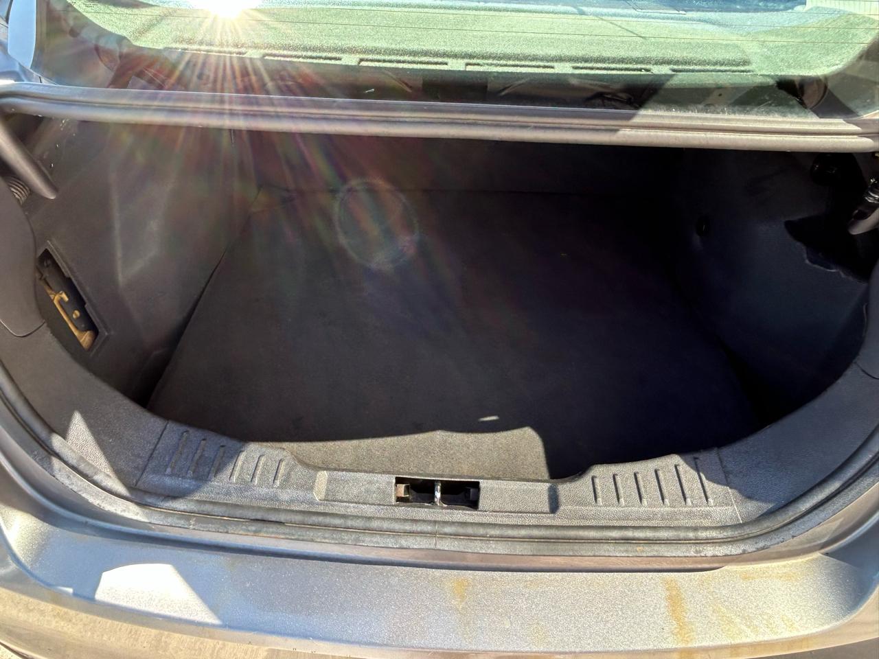 Ford Focus 4dr Sdn SE 2014