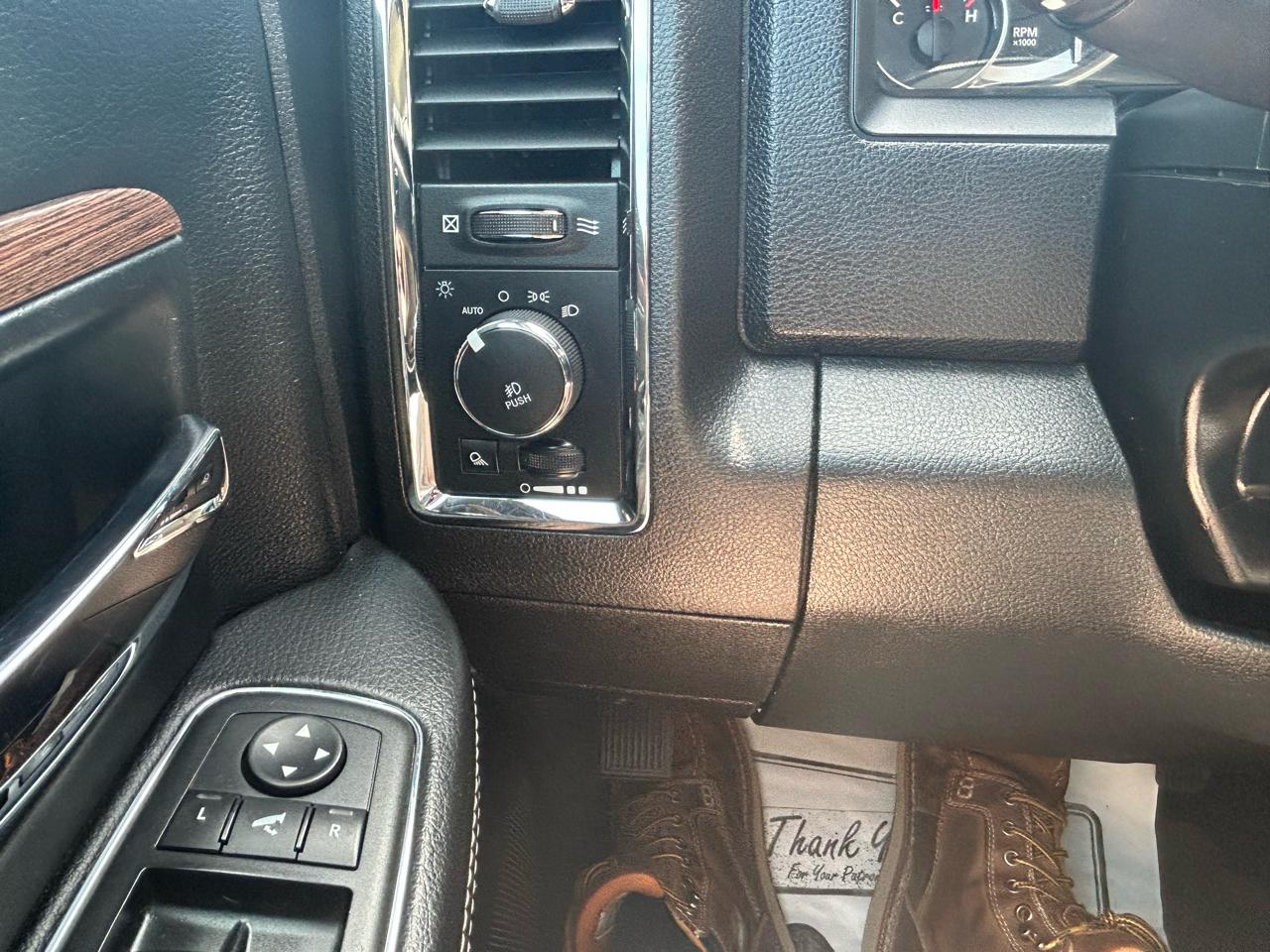 RAM 1500 Laramie Crew Cab 2018