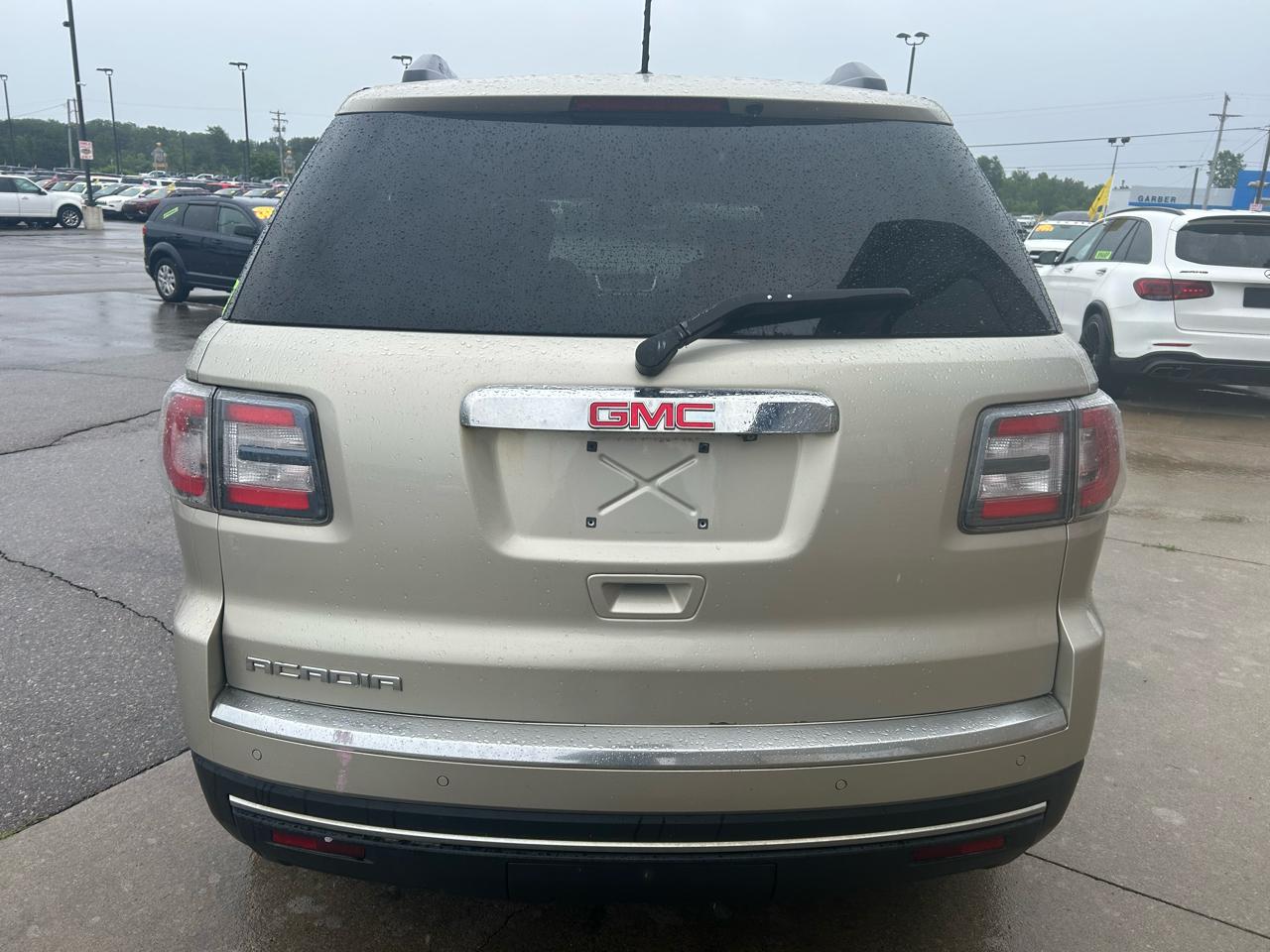 GMC Acadia FWD 4dr SLE2 2014