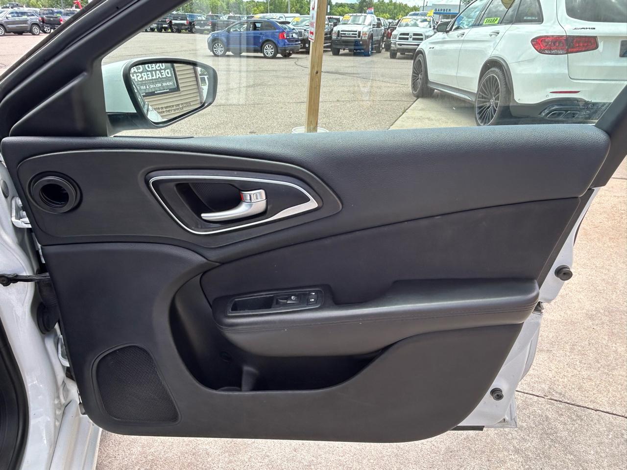 Chrysler 200 Limited 2015