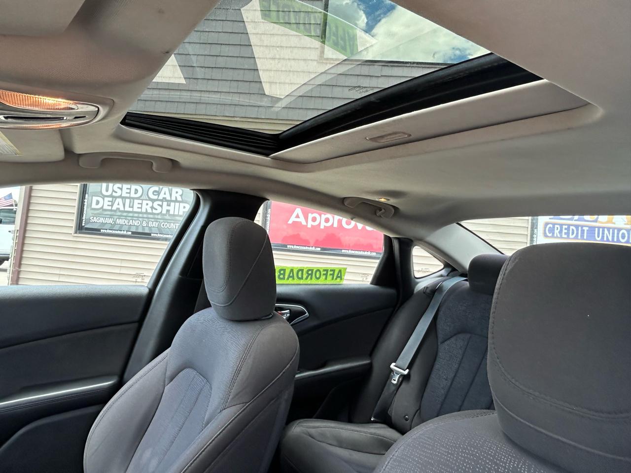 Chrysler 200 Limited 2015