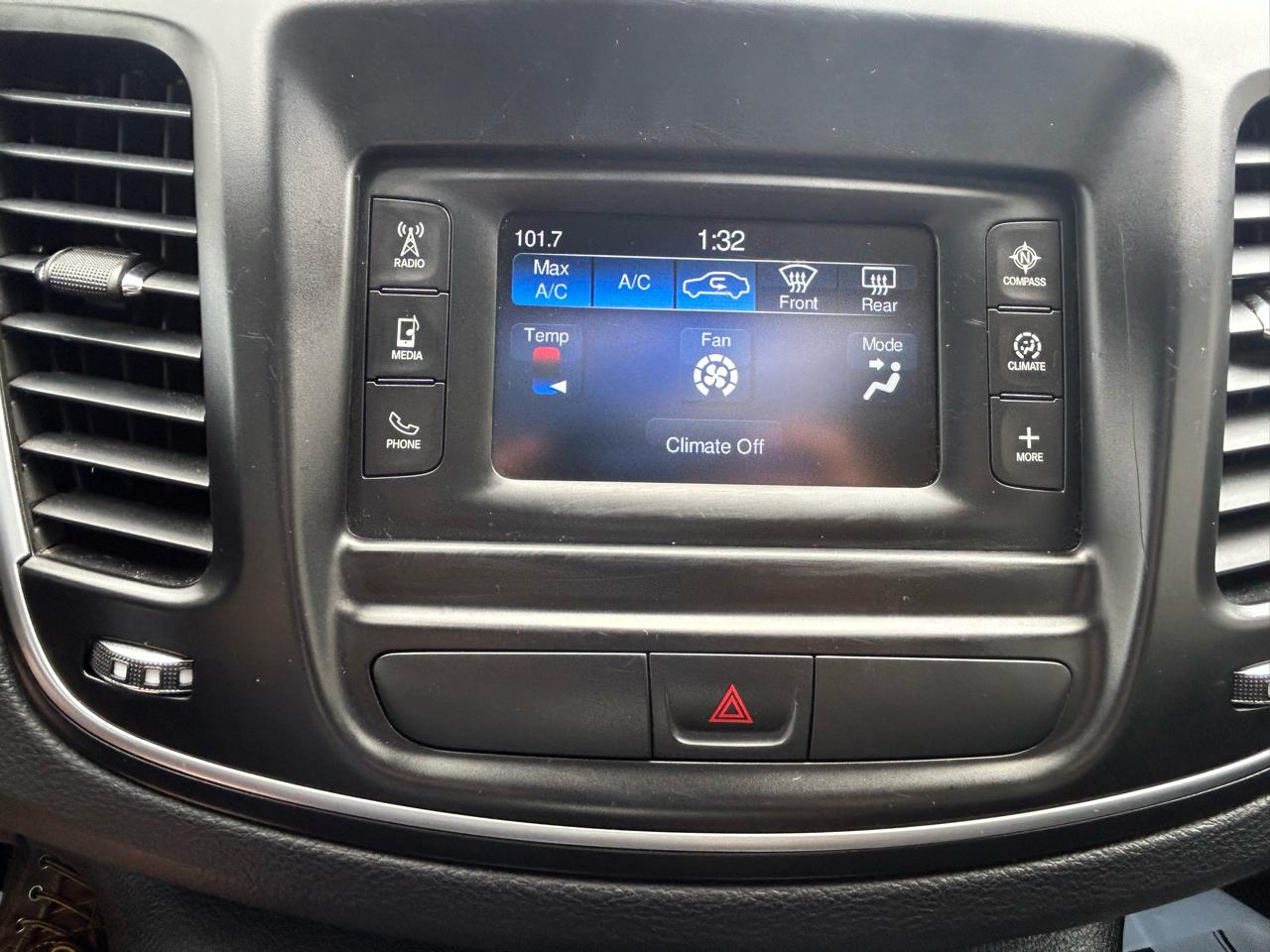 Chrysler 200 Limited 2015