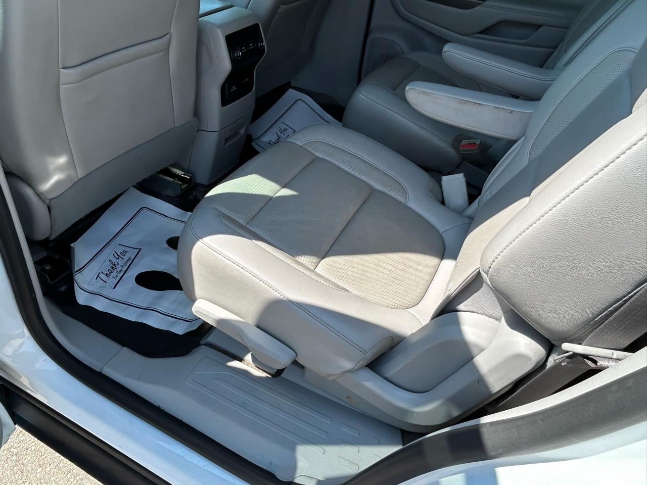 GMC Acadia SLT 2020