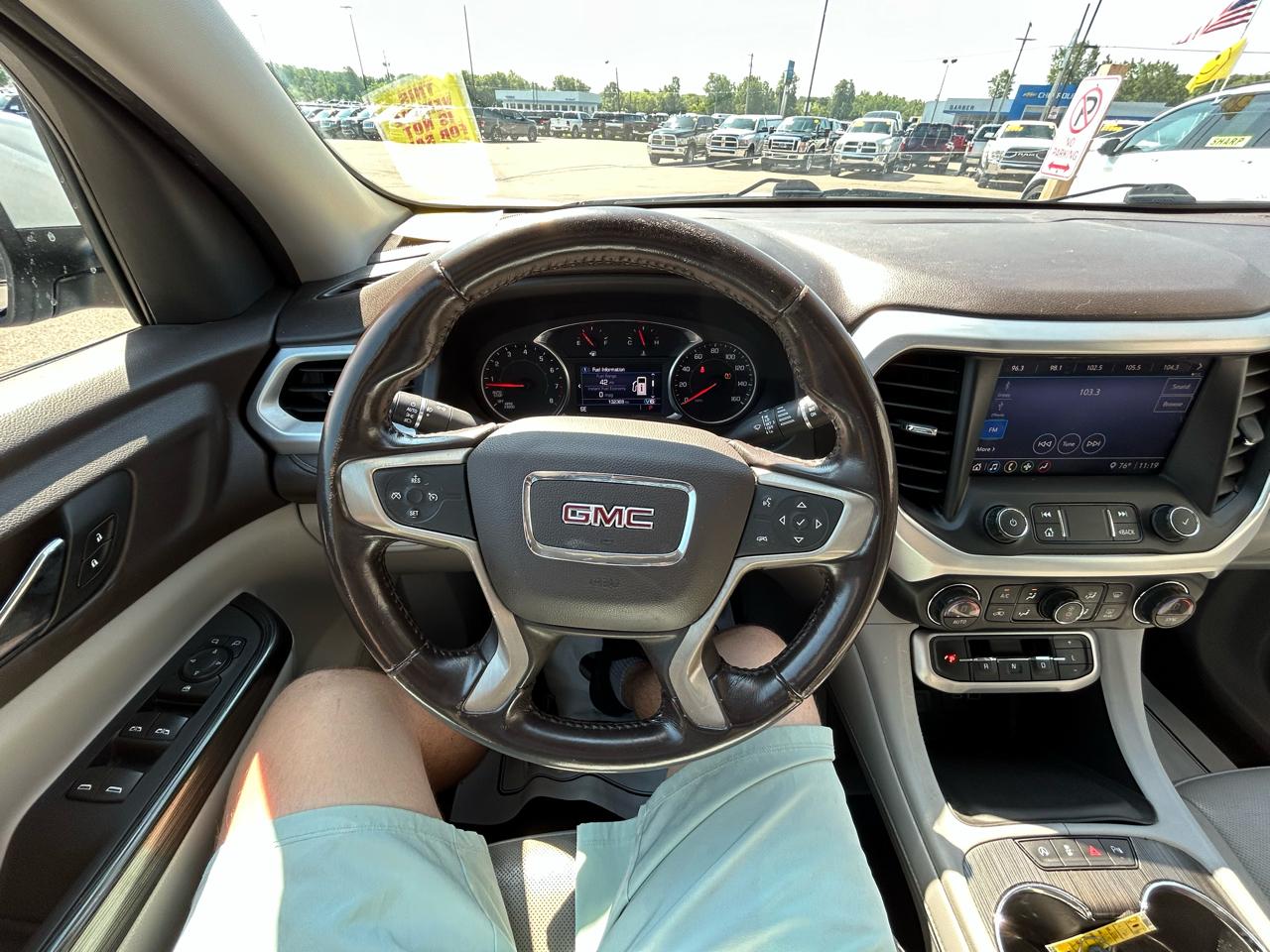 GMC Acadia SLT 2020