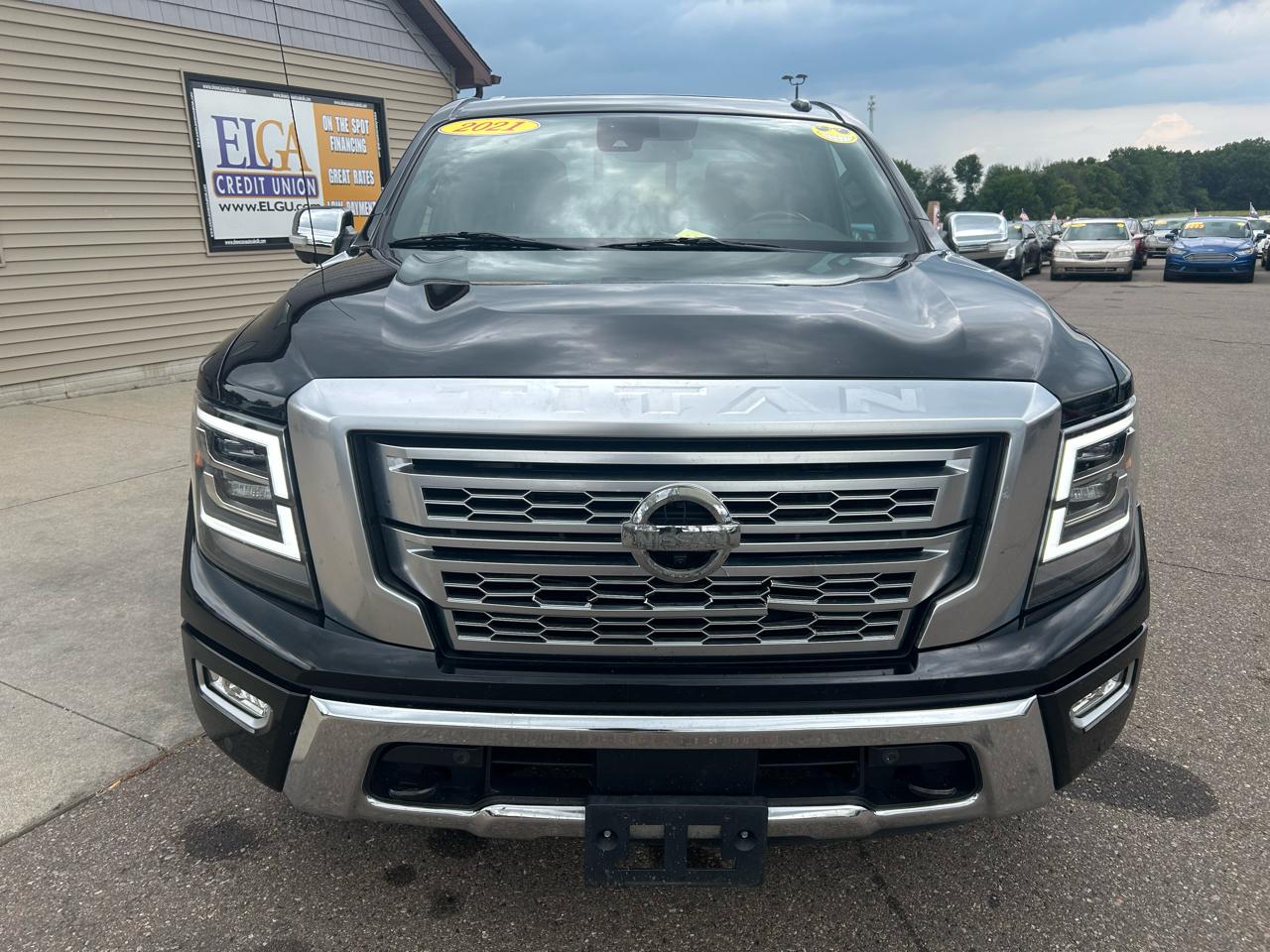 Nissan Titan  2021
