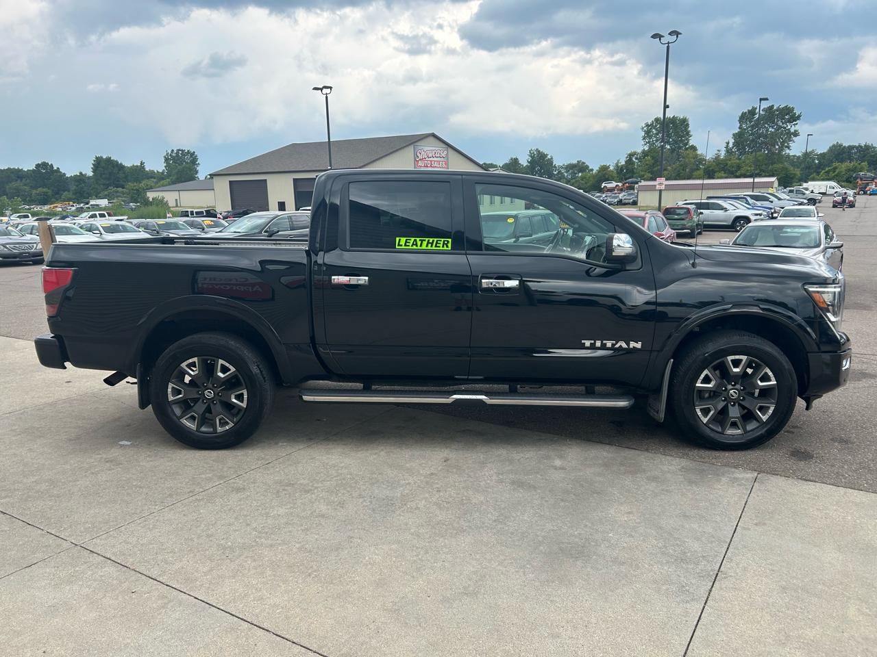 Nissan Titan  2021