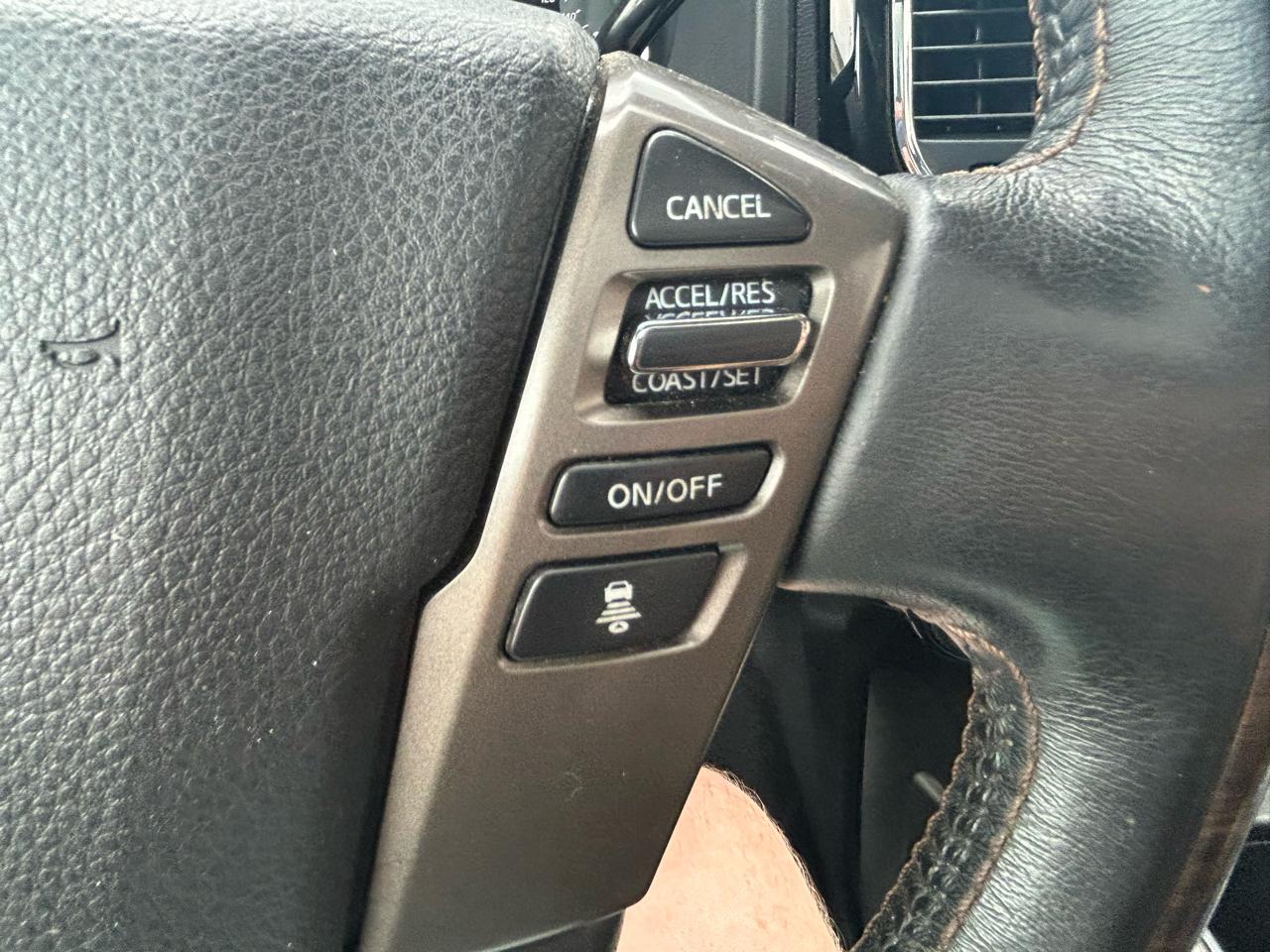 Nissan Titan  2021