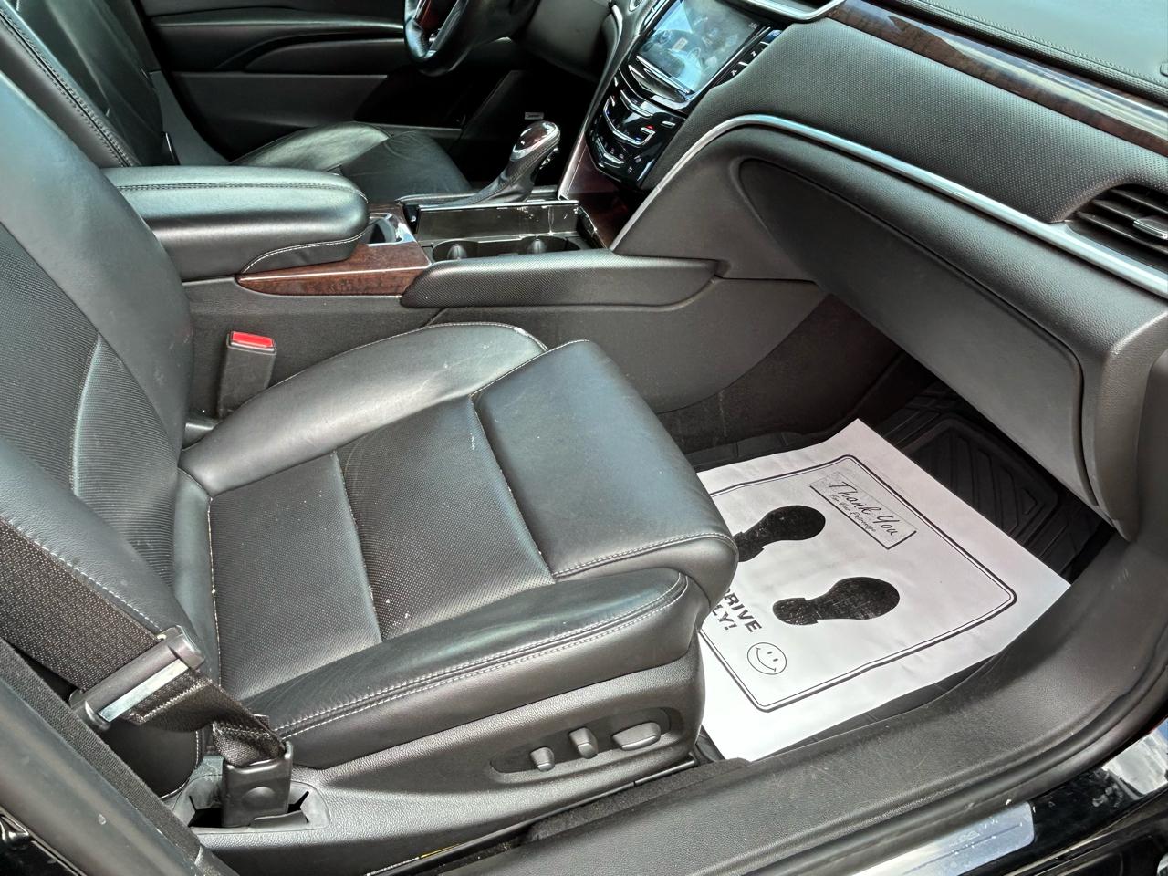 Cadillac XTS  2016