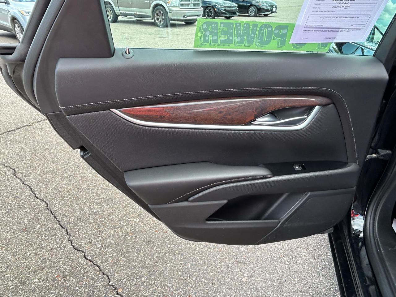 Cadillac XTS  2016