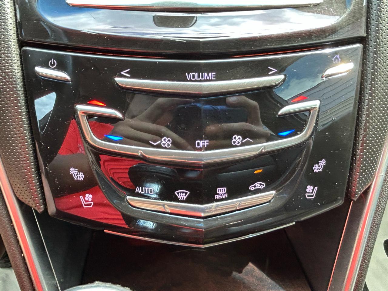 Cadillac XTS  2016