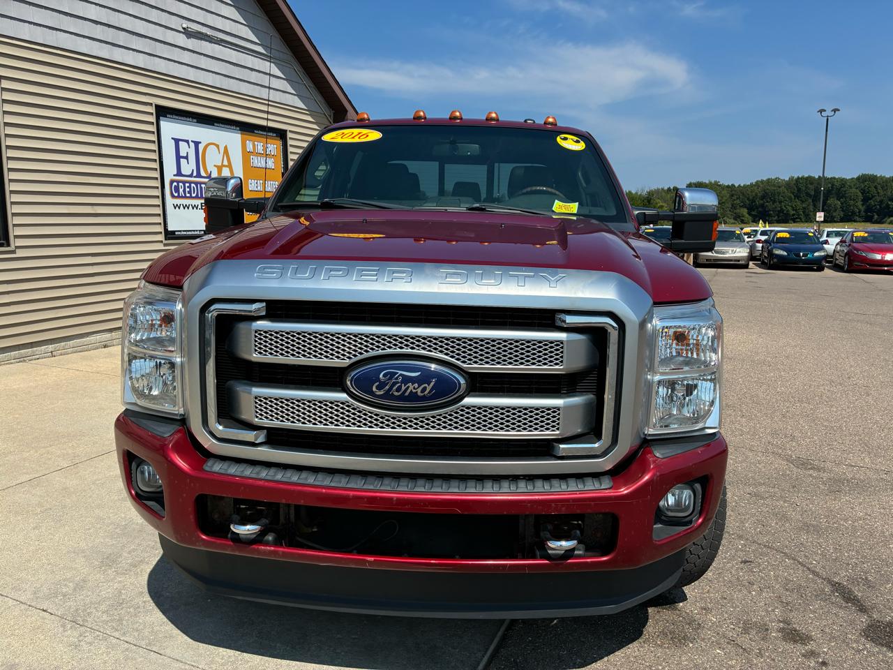 Ford Super Duty F-350 SRW 4WD Crew Cab 156" Lariat 2016