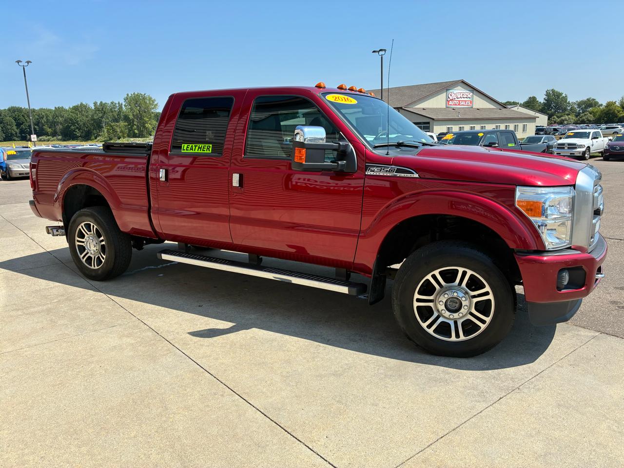 Ford Super Duty F-350 SRW 4WD Crew Cab 156" Lariat 2016
