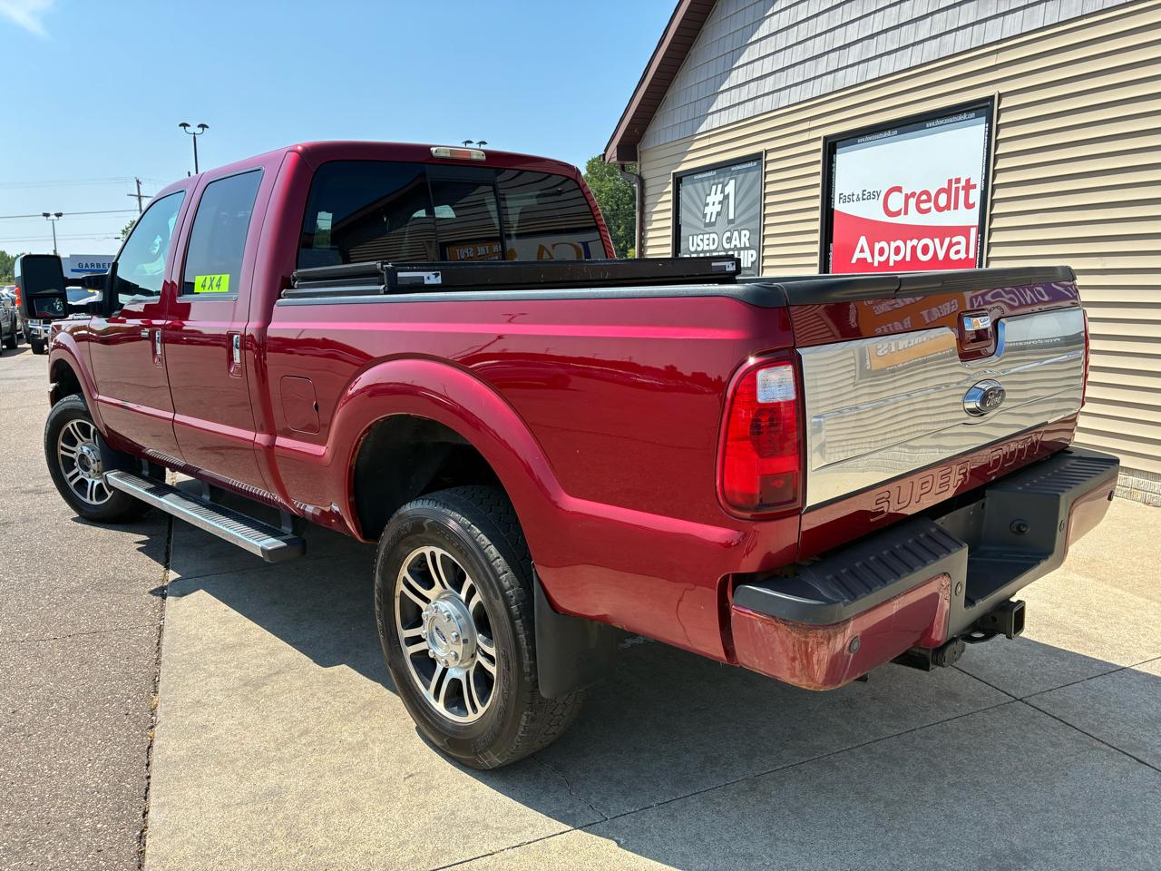 Ford Super Duty F-350 SRW 4WD Crew Cab 156" Lariat 2016