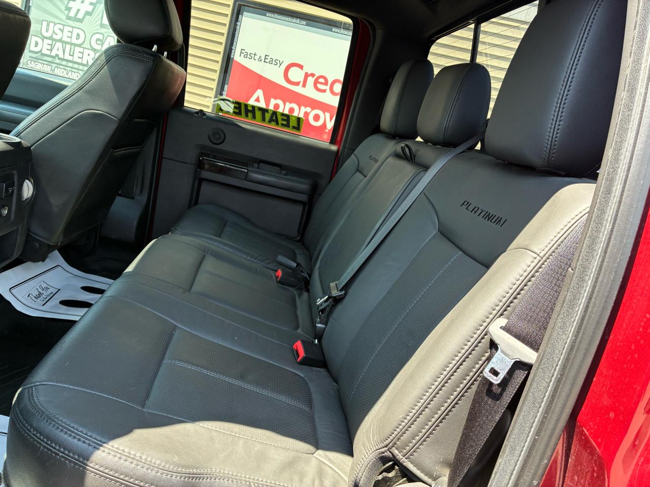 Ford Super Duty F-350 SRW 4WD Crew Cab 156" Lariat 2016