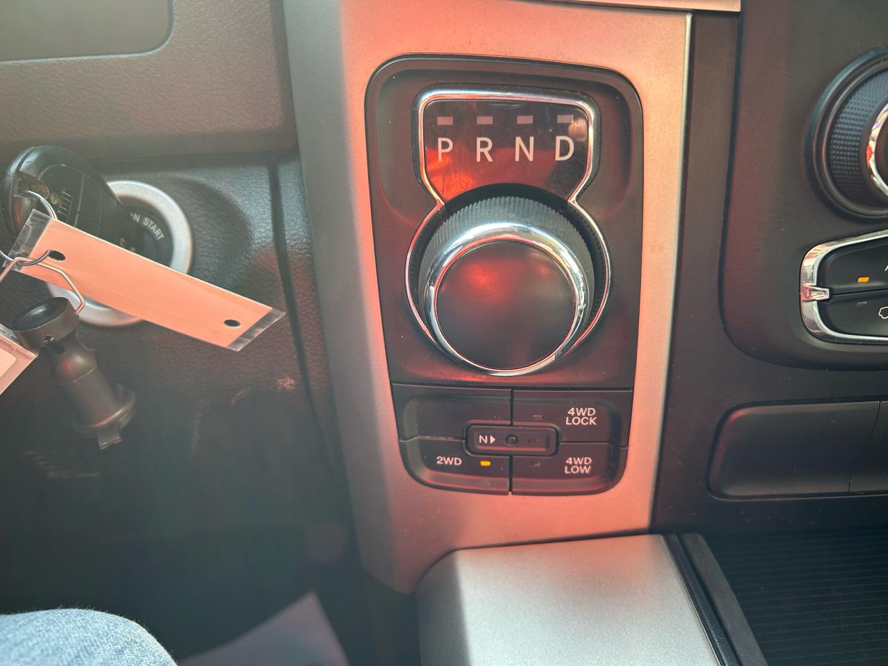 RAM 1500 Classic SLT 4x4 Quad Cab 6'4" Box 2019