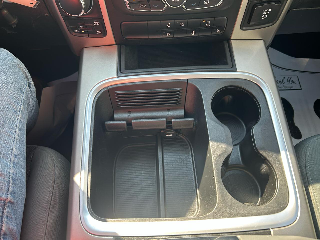RAM 1500 Classic SLT 4x4 Quad Cab 6'4" Box 2019