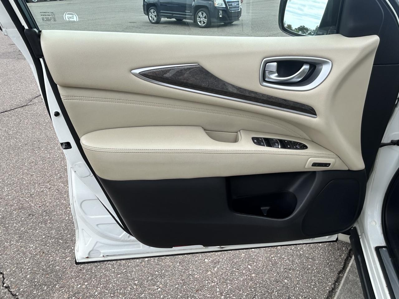 Infiniti QX60 AWD 4dr 2015