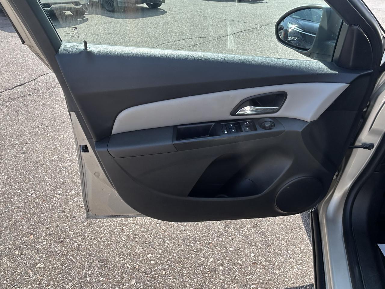 Chevrolet Cruze 4dr Sdn Auto LS 2014